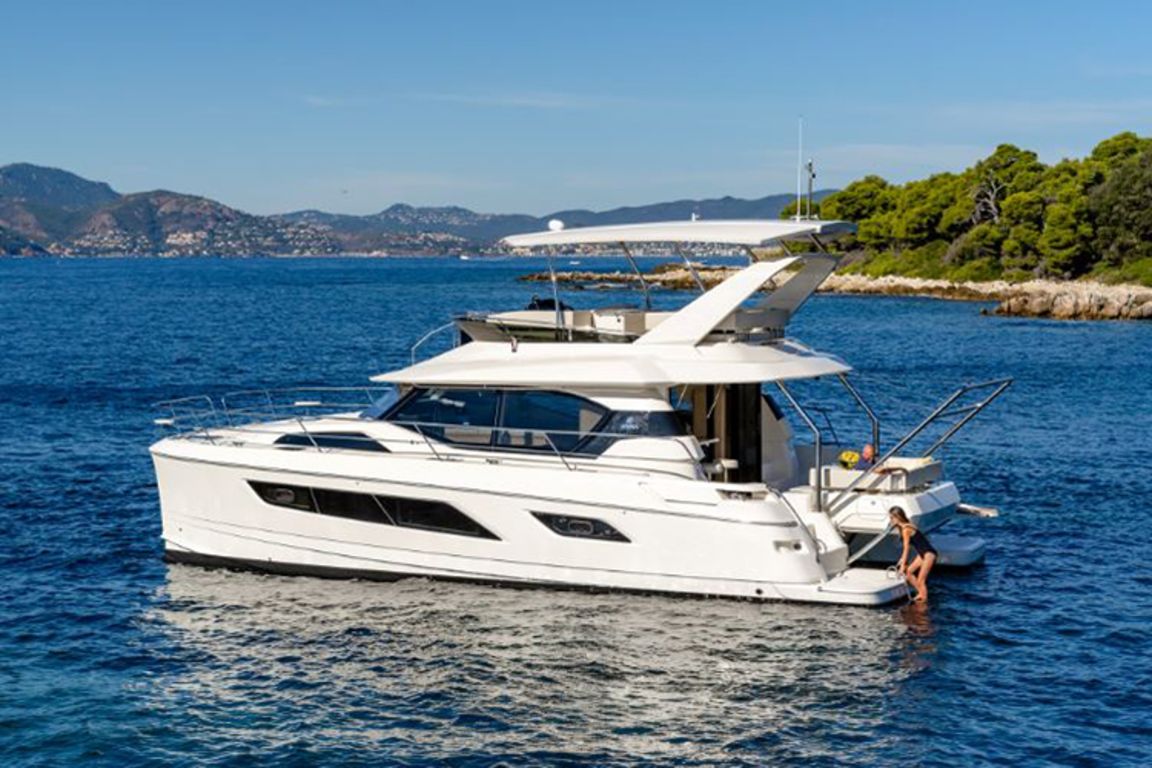 Aquila 44 Power | Catamaran Charter Croatia - Rent a catamaran Split, Dubrovnik, Zadar